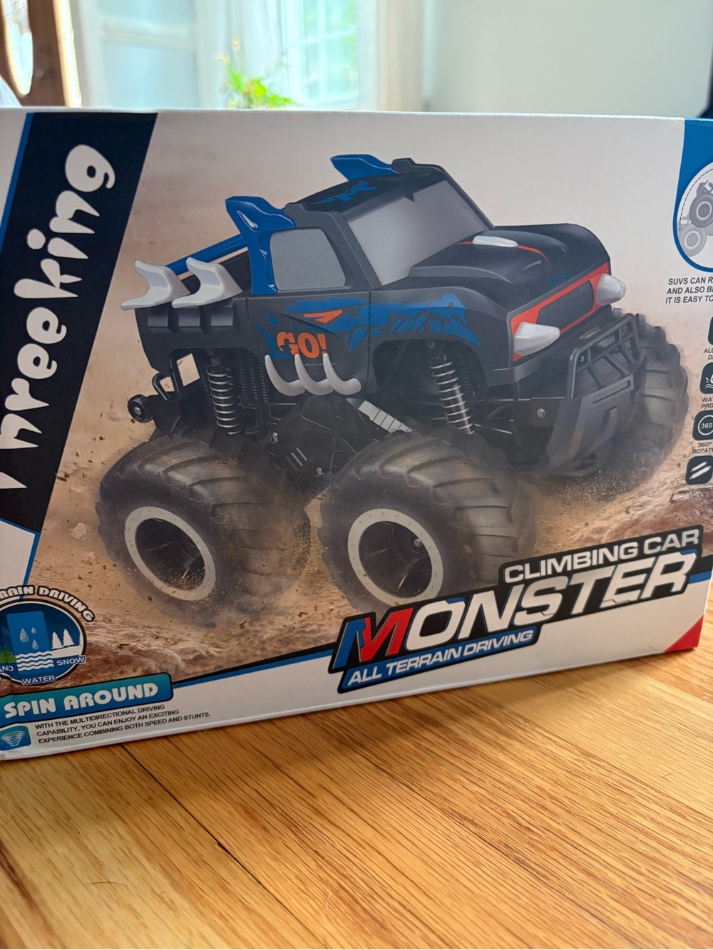 Blue Monster Climbing Car Toy with All-Terrain Wheels